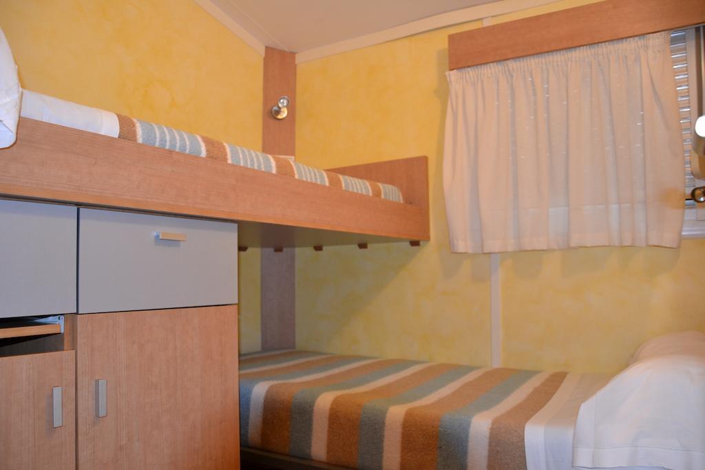 Camping Fuentes Blancas Burgo Extérieur photo