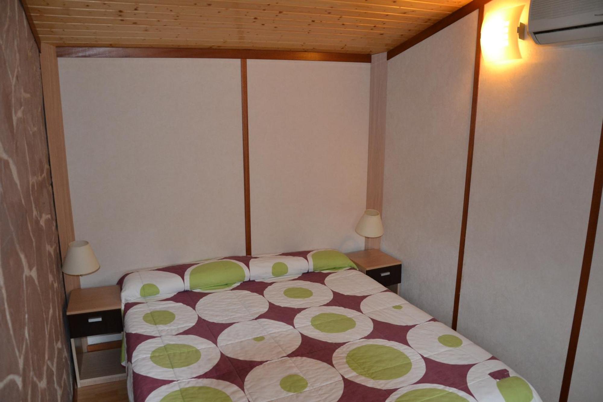 Camping Fuentes Blancas Burgo Chambre photo