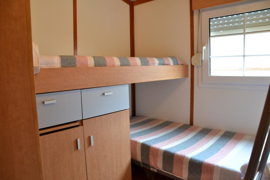 Camping Fuentes Blancas Burgo Chambre photo