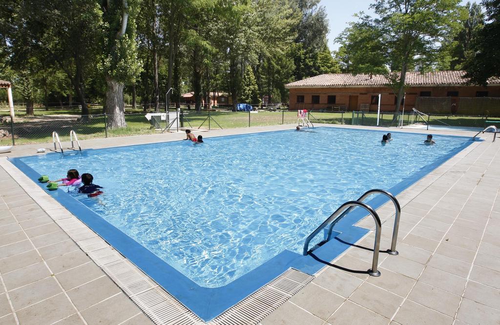 Camping Fuentes Blancas Burgo Extérieur photo