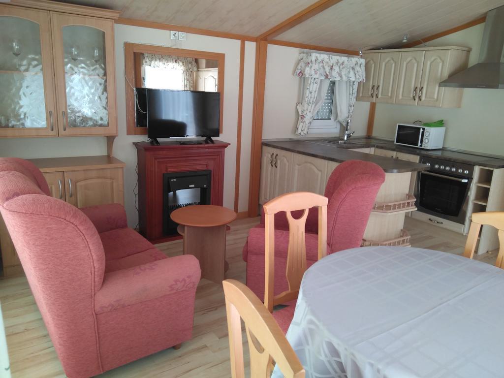 Camping Fuentes Blancas Burgo Extérieur photo
