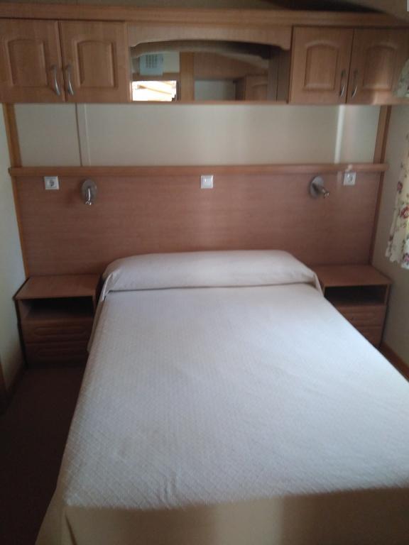 Camping Fuentes Blancas Burgo Extérieur photo